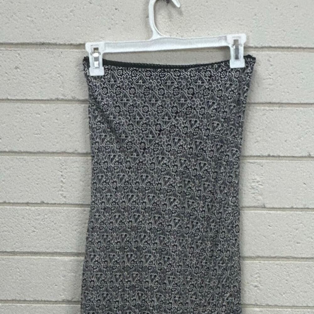 Angie Black Floral Print Midi Skirt size M - Picture 7 of 8